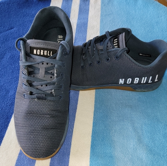 NOBULL Other - NOBULL Navy Canvas Trainer Sneaker Cross training  Size Men’s 9 Women’s 10.5